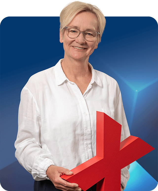 Mitarbeiterin und Ansprechpartnerin in der Zentrale Klaudia Klimek bei Spaleck Oberflächentechnik