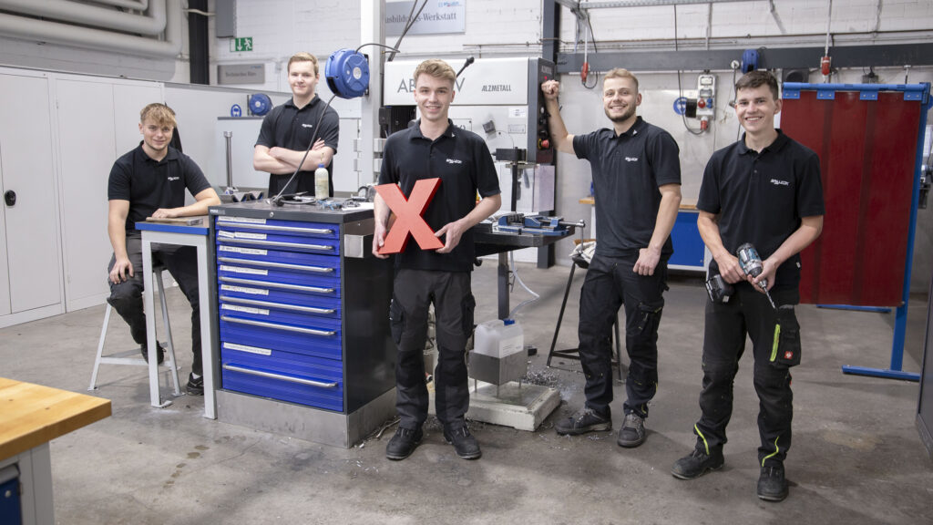 Azubi Team 2024 Ausbildung bei Spaleck Oberflächentechnik